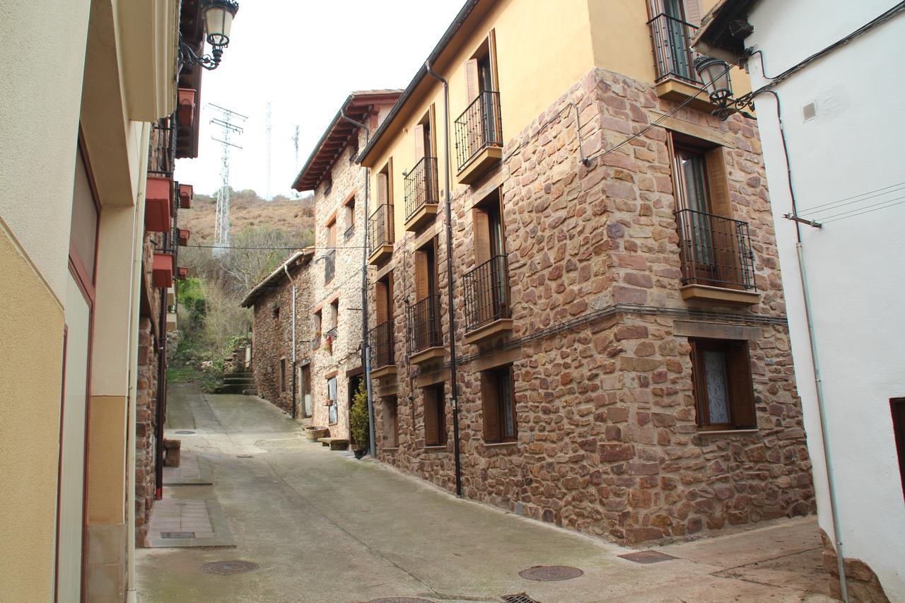 Apartamentos San Lázaro Ezcaray Esterno foto